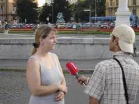 Davanje izjave ispred HNK [ 42.42 Kb ]