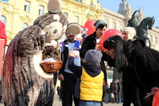 �in�in predizborni skup [ 239.56 Kb ]