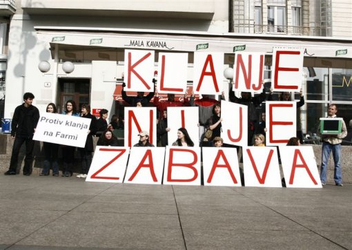 Slaughter for a Fistful of Dollars1 [ 95.95 Kb ]