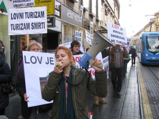Anti-hunt demo, Zagreb 2011 e [ 101.11 Kb ]